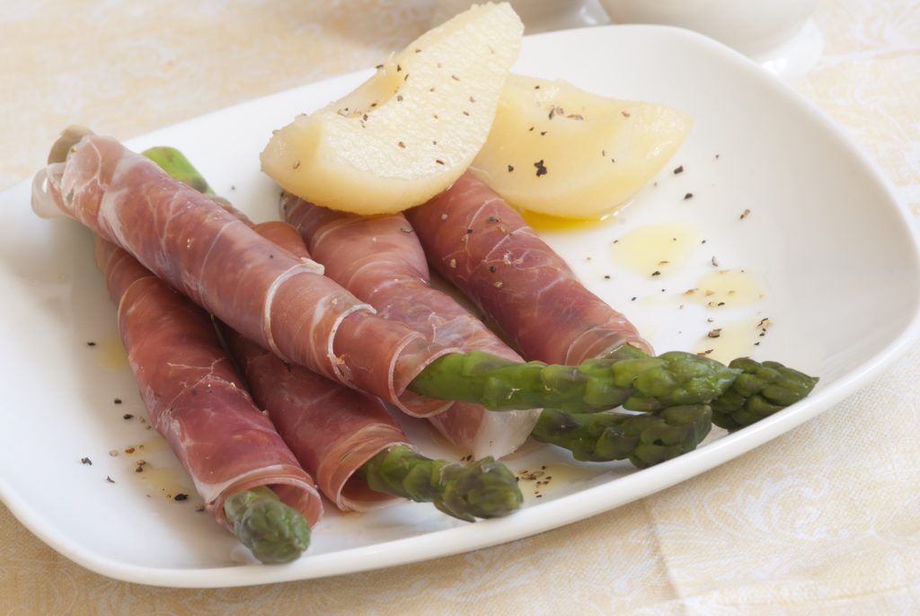 Asparagus & Parma Ham ILoveCooking